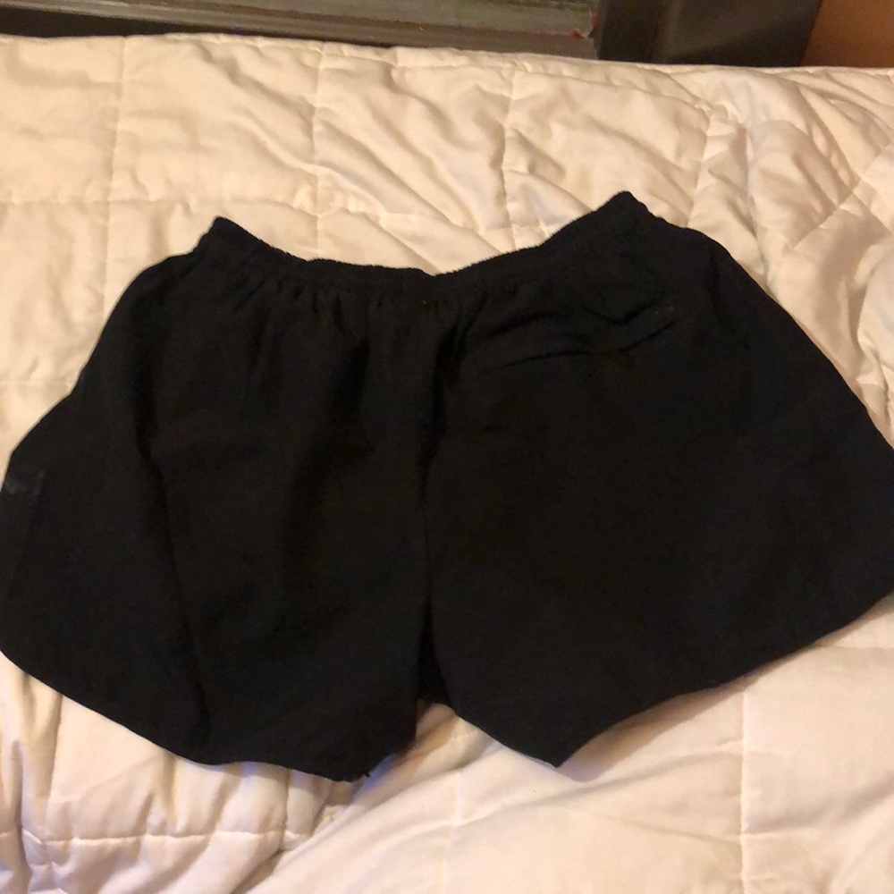 Gym shorts with lining